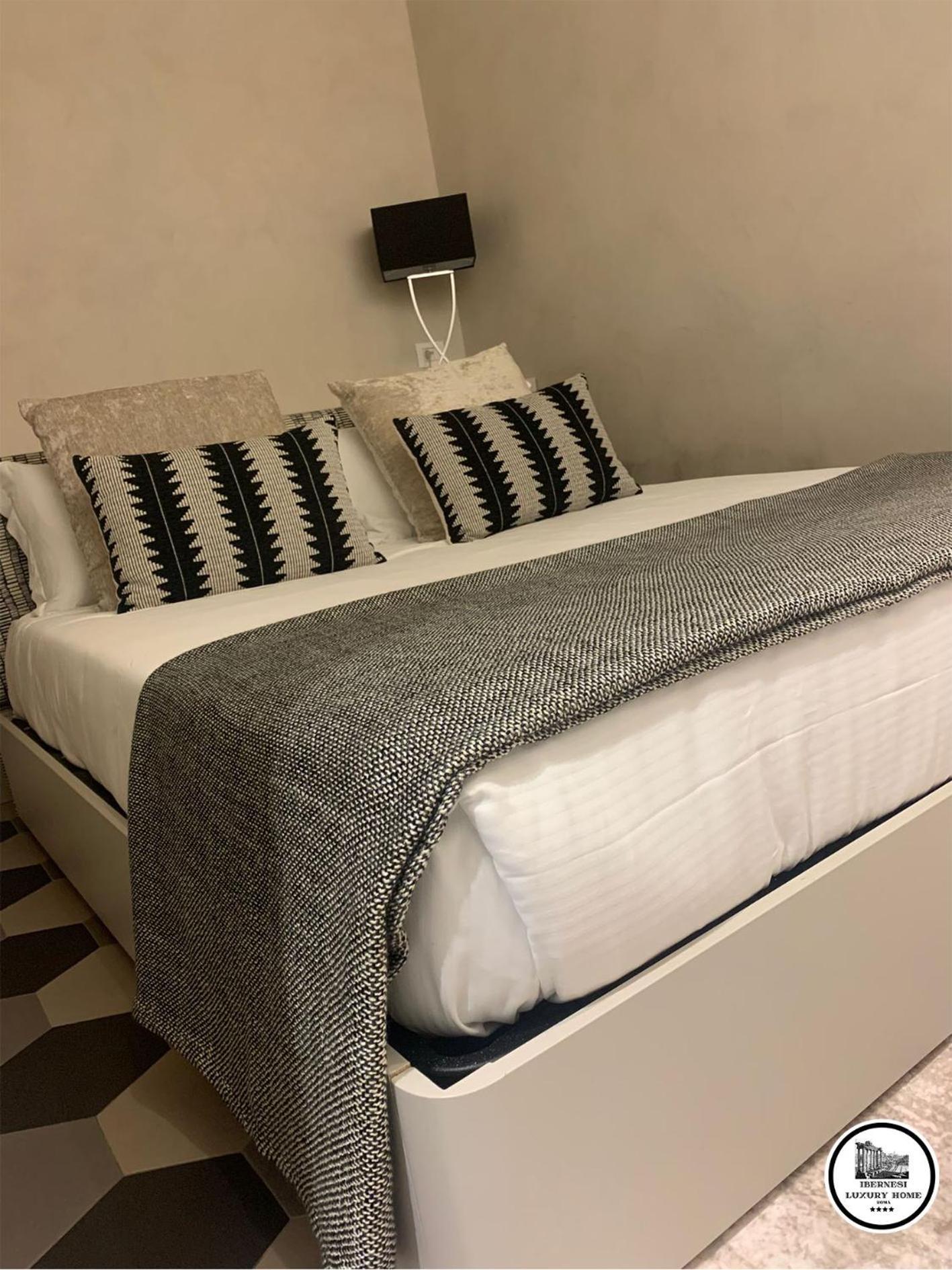 Ibernesi Luxury Home Roma Eksteriør bilde